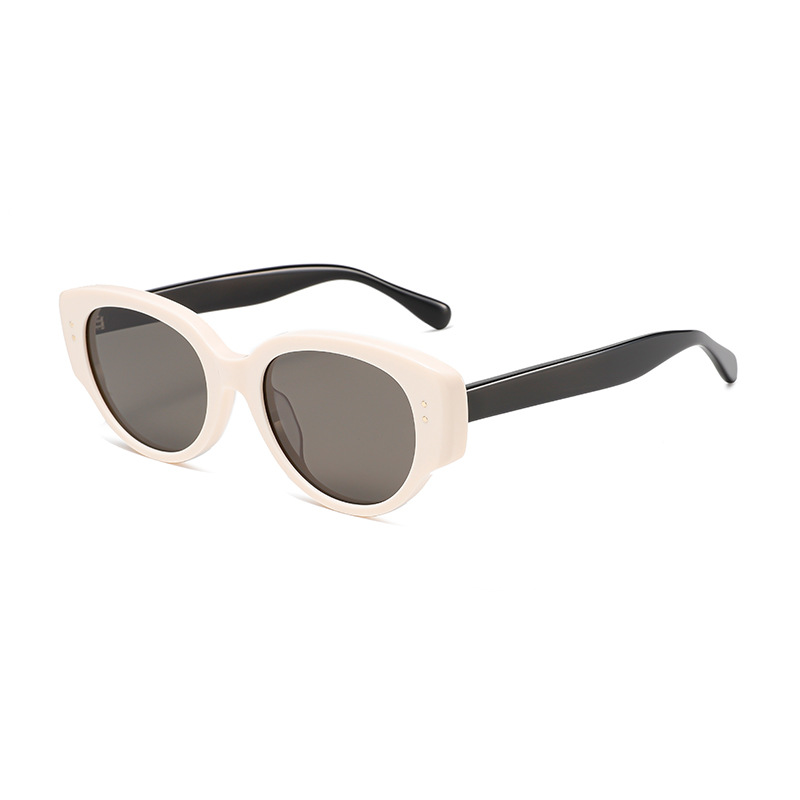 9055 Acetate Vintage-Inspired Oval Sunglasses - Image 4