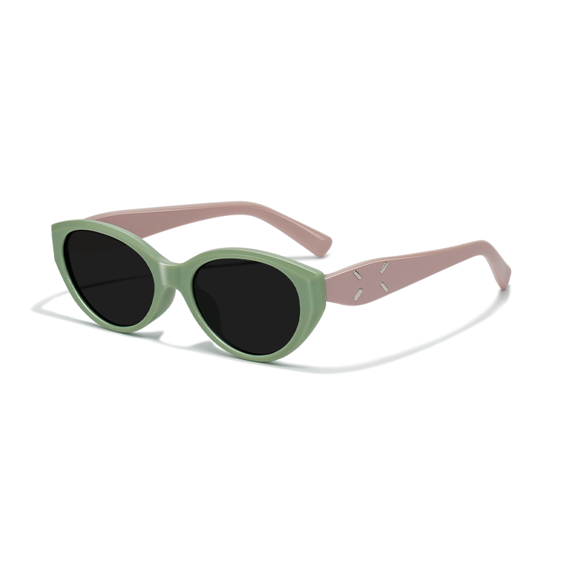507551 Chic Kids' Cat-Eye Sunglasses - UV Protection & Trendy Two-Tone Design - Image 2