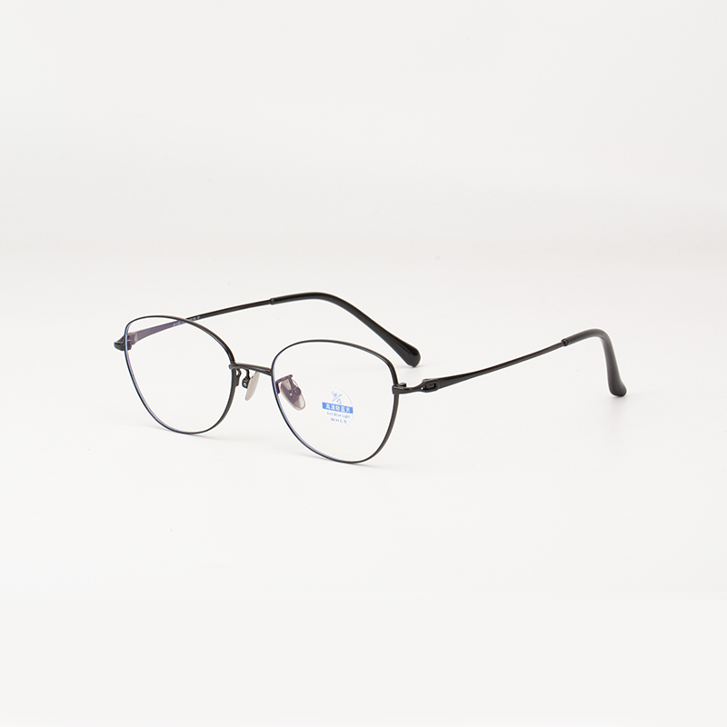 16281 Ultralight Titanium Anti-Blue Light Eyeglasses - Image 2